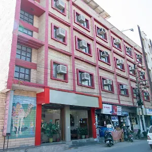 Gorbandh Hotel